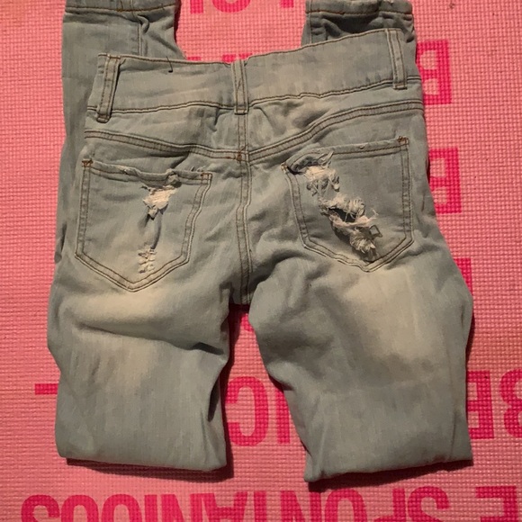Distressed Rue21 jeans. - Picture 2 of 4